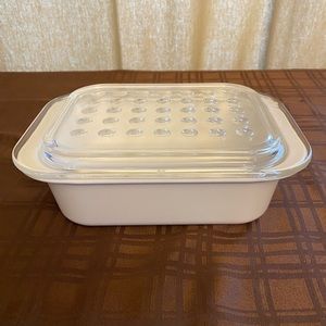 Corning Ware MC-1-B with glass Pyrex lid